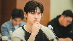 Foto-foto Bintang Drakor Queen of Tears Baca Naskah Perdana Foto-foto Bintang Drakor Queen of Tears Baca Naskah Perdana