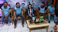 Koordinator Nasional Bison, Ginka Febriyanti Ginting mengatakan pihaknya hanya menggelar program Tebus Murah Sembako yang diselenggarakan di lima titik di Jakarta Timur.