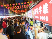 Hong Kong Cabut Izin Agen Travel Nakal yang Paksa Turis Belanja