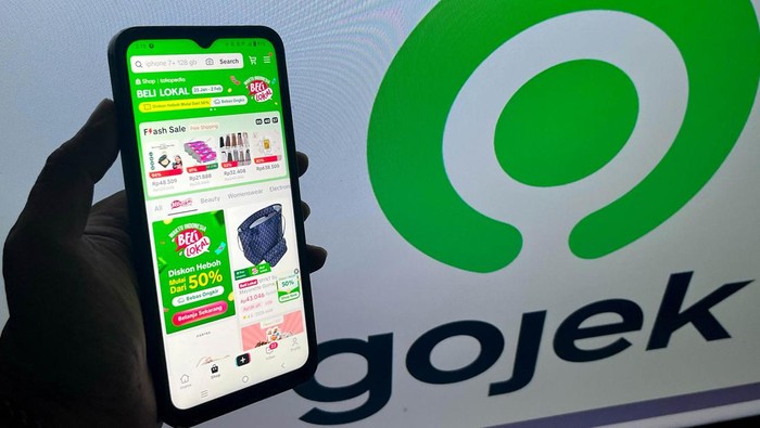 Tiktok Resmi Investasi di Tokopedia PT GoTo Gojek Tokopedia Tbk (GOTO) hari ini (31/1) mengumumkan tuntasnya proses investasi Tiktok di Tokopedia.