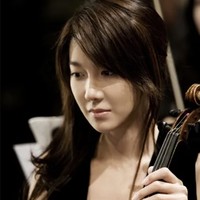 Berselang setahun, Lee Ji Ah menjelma jadi pemain biola di drama Korea Beethoven Virus. Di awal kariernya itu, banyak netizen Korea yang terpana dengan kecantikan alami Lee Ji Ah. Foto: Instagram