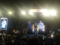 Datang Konser di Sidoarjo Bareng Gus Miftah, Zulhas Gaungkan Pemilu Damai