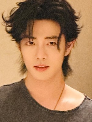 10 Aktor China Tertampan 2025, Visualnya Bikin Meleleh!