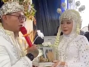 Senyum Bahagia Andika Kangen Band Nikah Kelima Kali