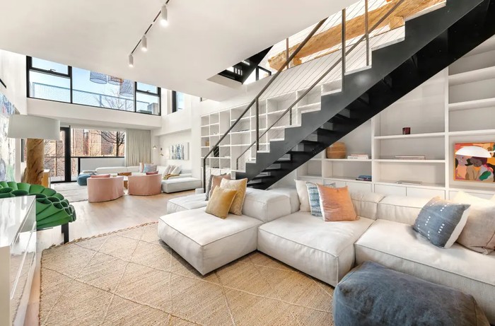 Apartemen Mewah Ed Sheeran Apartemen Mewah Ed Sheeran