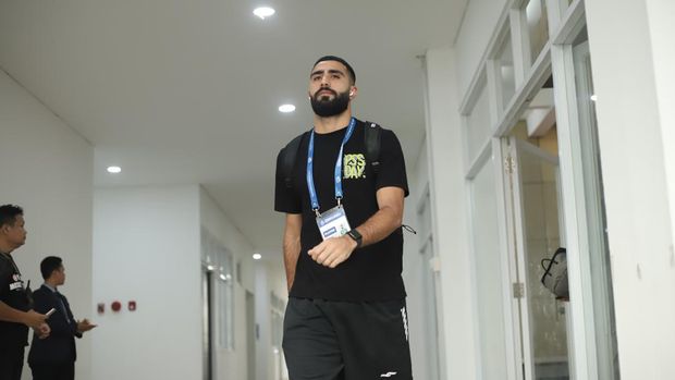 Gelandang PSS Sleman Jihad Ayoub. Foto diunggah pada Kamis (1/2/2024).
