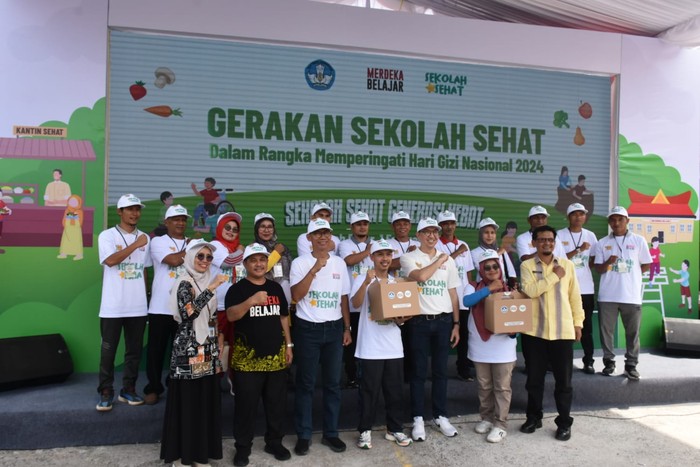 Gerakan Sekolah Sehat Gerakan Sekolah Sehat
