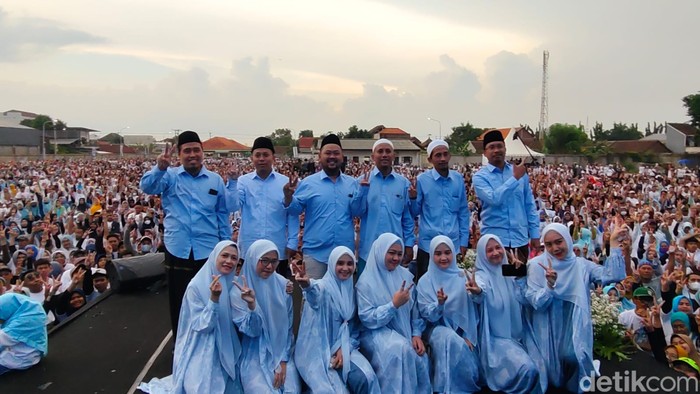 Gus Muhdlor dan Gus Yani