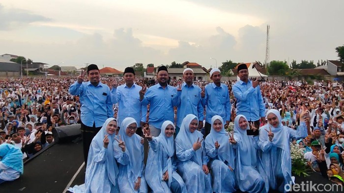 Gus Muhdlor dan Gus Yani