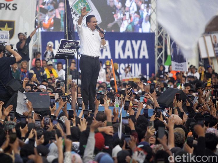 Kampanye Anies di Deli Serdang Dipadati Ribuan Simpatisan