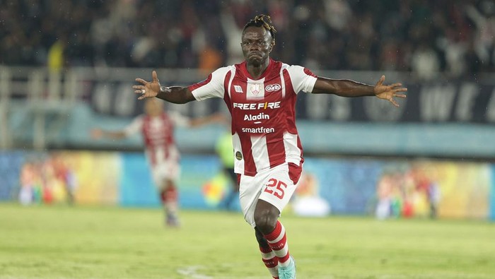 Moussa Sidibe.