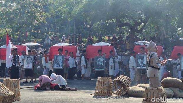 parade surabaya juang