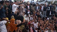 Anies mengajak warga mencoblos nomor satu demi adanya perubahan. 
