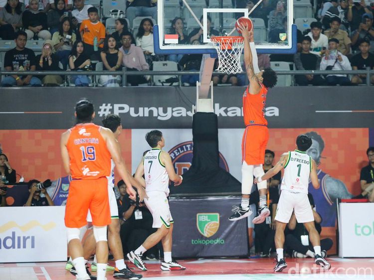 Pelita Jaya Raih Kemenangan Mutlak Atas Pasific Caesar