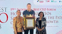 The Best CEO merupakan apresiasi bagi para pemimpin perusahaan atau CEO yang berhasil meraih predikat terbaik dari survei yang dilakukan Majalah SWA dan Dunamis Organization.  