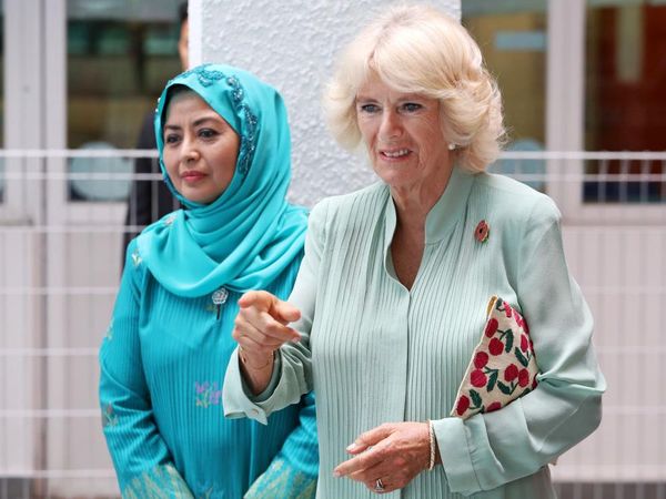 7 Foto Ratu Baru Kerajaan Malaysia, Lulusan Oxford yang Bisa 5 Bahasa