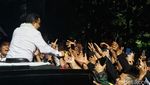 Ribuan Orang Sambut Abah Anies di Bandara Kualanamu Sumut
