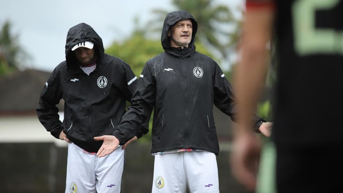 Risto Vidakovic, pelatih kepala PSS Sleman.