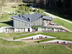 8 Potret Rumah Rahasia Vladimir Putin, Tempat Memadu Kasih dengan Pacar