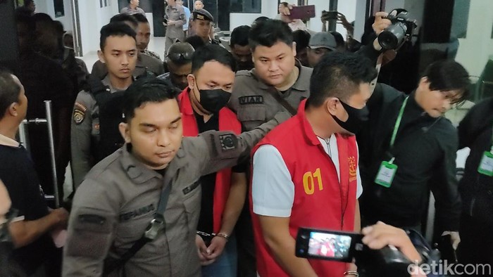 Tersangka korupsi di Cianjur.