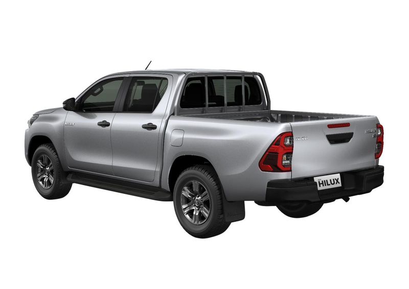 Toyota Hilux Double Cabin 2.4 4x4 2024