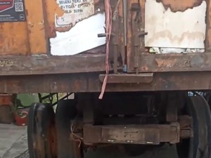 Viral Truk Sampah Keropos di Bogor, DLH Jelaskan soal Kelaikan Armadanya