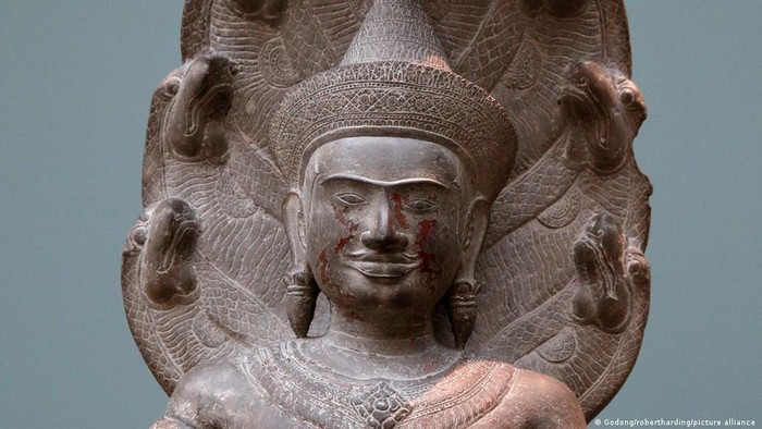 Akankah Eropa Mengembalikan Artefak Asia yang Dijarah?