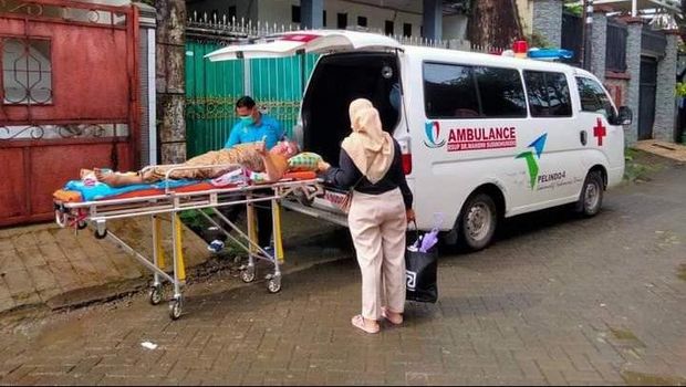 Anggota Satuan Brimob Polda Sulsel, Bripka Nurmansyah