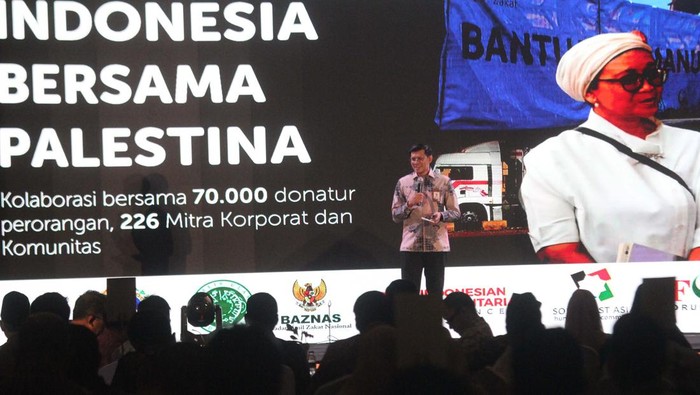 Berantas Kemiskinan Lewat Gerakan #ManfaatHebat Rumah Zakat meluncurkan gerakan #ManfaatHebat di Jakarta. Program ini bertujuan mewujudkan kebaikan berdampak, membahagiakan, dan menjangkau luas.