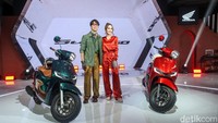 New Honda Stylo 160 berbekal mesin berkapasitas 160 cc, 4 katup, eSP+ dan menjadi skutik retro dengan mesin paling besar dan bertenaga.  