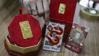 Sementara untuk emas gift series Imlek hadir dengan berat 0,5 gram dan 1 gram.
