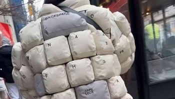 Jaket musim dingin yang lain dari yang lain. Foto: Bored Panda