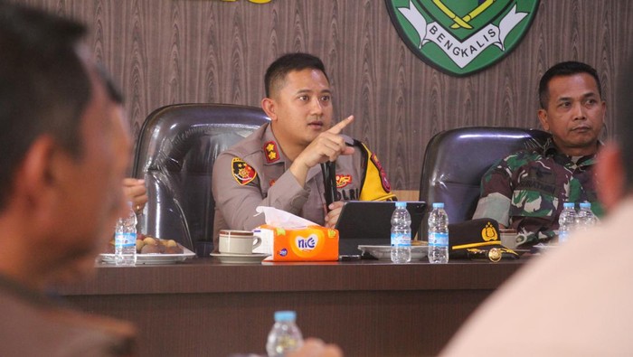 Foto: Kapolres Bengkalis pimpin rapat (Dok Humas Polres Bengkalis).