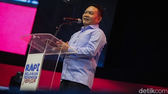 Relawan Pemimpin Indonesia (RAPI) mendeklarasikan dukungan kepada Prabowo-Gibran. Deklarasi dihadiri Hashim Djojohadikusumo, Maruarar Sirait dan Dudung Abdurachman.