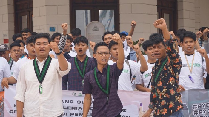 HMI Surabaya deklarasi dukung Pilpres satu putaran (Praditya/detikcom)