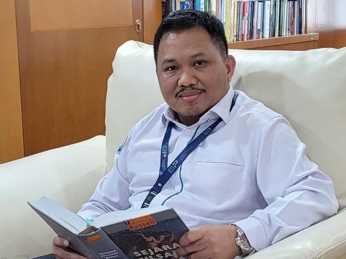 Ivanovich Agusta, Sosiolog Pedesaan, Kepala Badan Pengembangan dan Informasi Kemendesa PDTT.