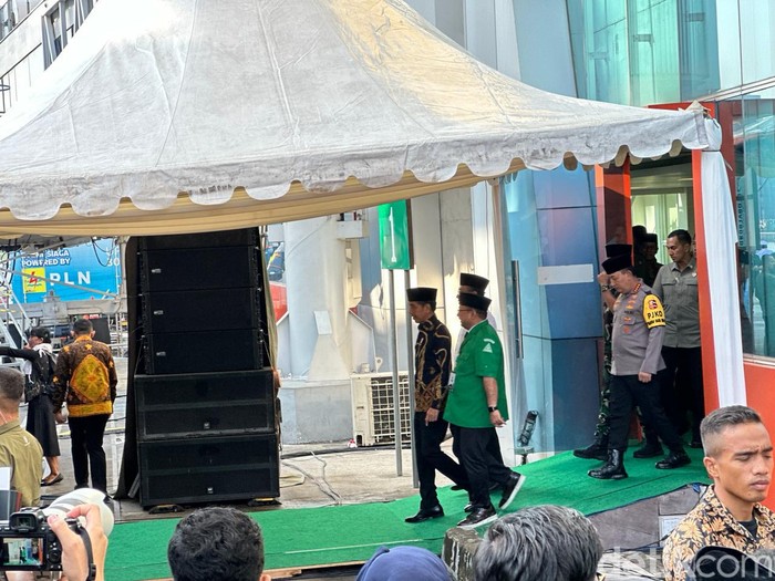 Jokowi menghadiri Kongres XVI GP Ansor, 2 Februari 2024. (Isal Mawardi/detikcom)