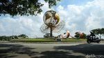 Landmark Bola Dunia di Cibitung ini Pecahkan Rekor MURI Lho