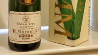 Champagne asal Perancis bernama G.H. Mumm & Cie ternyata sudah berusia 263 tahun. Tetapi kini namanya sudah berubah menjadi Cordon Rouge cuvee. Foto: Oldest
