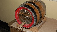 Bir berjenis pale ale dari Inggris ini menjadi salah satu bir tertua di dunia. Bass Pale Ale sudah beroperasi sejak 1777. Foto: Oldest