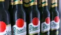 Bersaing dengan penghasil bir lainnya, Republik Ceko juga punya bir andalannya. Pilsner Urquell menjadi pencetus bir pilsener yang hadir sejak 1842. Foto: Oldest