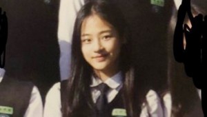 Foto-foto lama Minji pun dikeluarkan sebagai bukti bahwa wajahnya yang dulu dan sekarang tak berubah. Potret Minji berseragam sekolah. (Foto: dok. Pann)