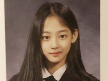 Foto Pre-Debut Buktikan Minji NewJeans Cantik Natural! Foto Pre-Debut Buktikan Minji NewJeans Cantik Natural!