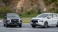 Mitsubishi meluncurkan Xpander dan Xpander Cross versi Hybrid di Thailand. Xpander dan Xpander Cross hybrid kini dibekali mesin baru yang dikembangkan khusus untuk mobil ramah lingkungan tersebut. Mesin itu berkapasitas 1.600 cc. Foto: Dok. Mitsubishi Motors