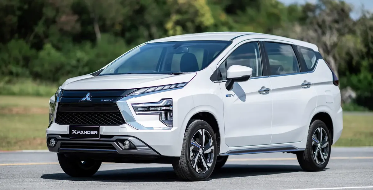 Spesifikasi dan Harga Mitsubishi Xpander Hybrid