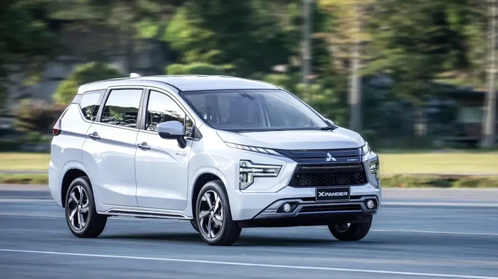 Mitsubishi Xpander Hybrid HEV