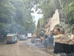 H-7 Lebaran, Proyek Pelebaran Jalan Poros Maros-Bone di Camba Disetop 14 Hari