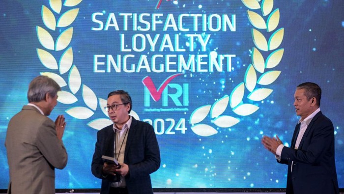 Bank BTN kembali menyabet penghargaan bergengsi Satisfaction, Loyalty, and Engagement (SLE) Index Terbaik 2024. 12 kategori penghargaan diborong.