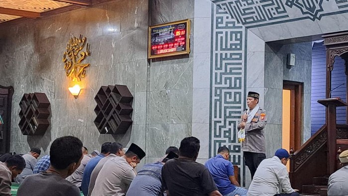 Polresta Bandara Soekarno-Hatta melakukan cooling system menjelang Pemilu