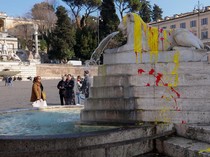 Protes Eksploitasi Hewan, Air Mancur Ikonik di Roma Berlumur Cat